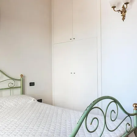S293 - Sirolo, Deliziosa Villetta Con Giardino *